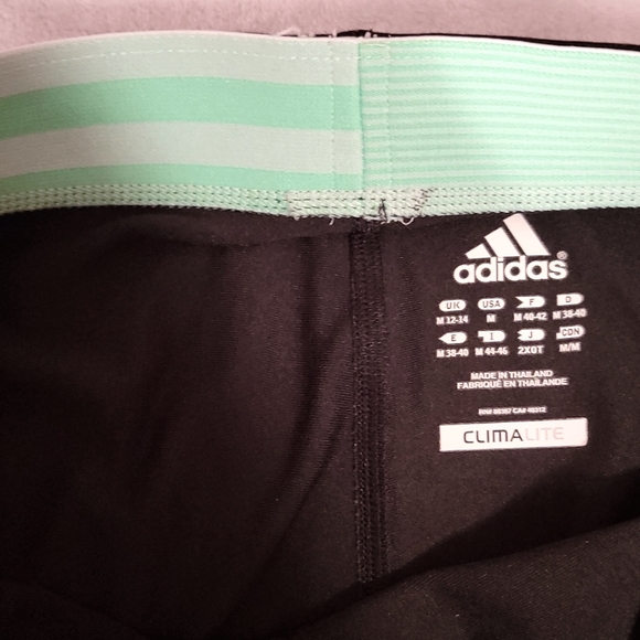 Adidas Climalite Capri Leggings - Picture 3 of 4